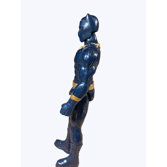 Marvel Black Panther Collectible Action Figure With Gold Colored Accents - Picture 9 of 10